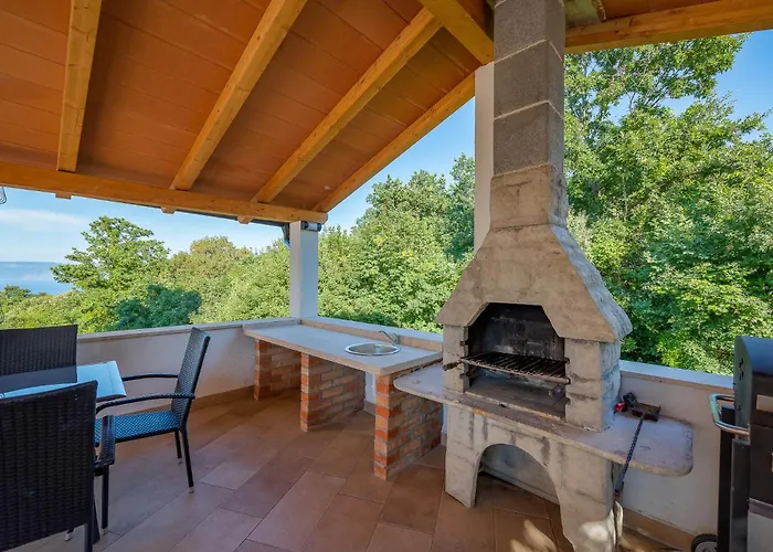 Marin Splash 아파트 *