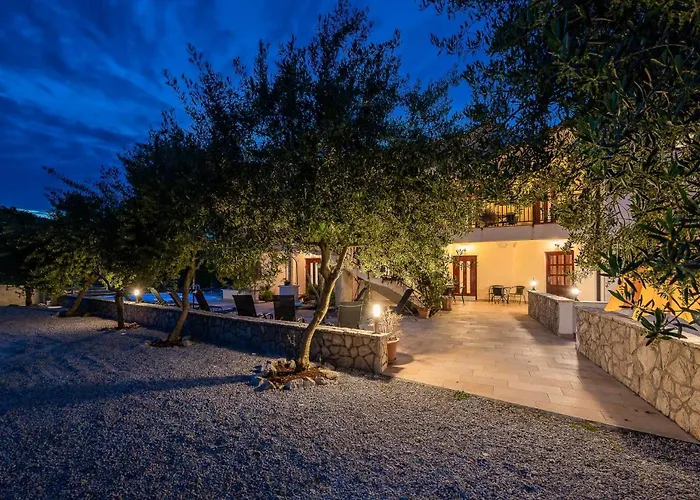 Marin Splash 아파트 *